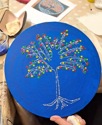 Maľba bodkovaním na plátne